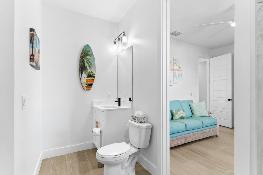 26 web or mls A0105632