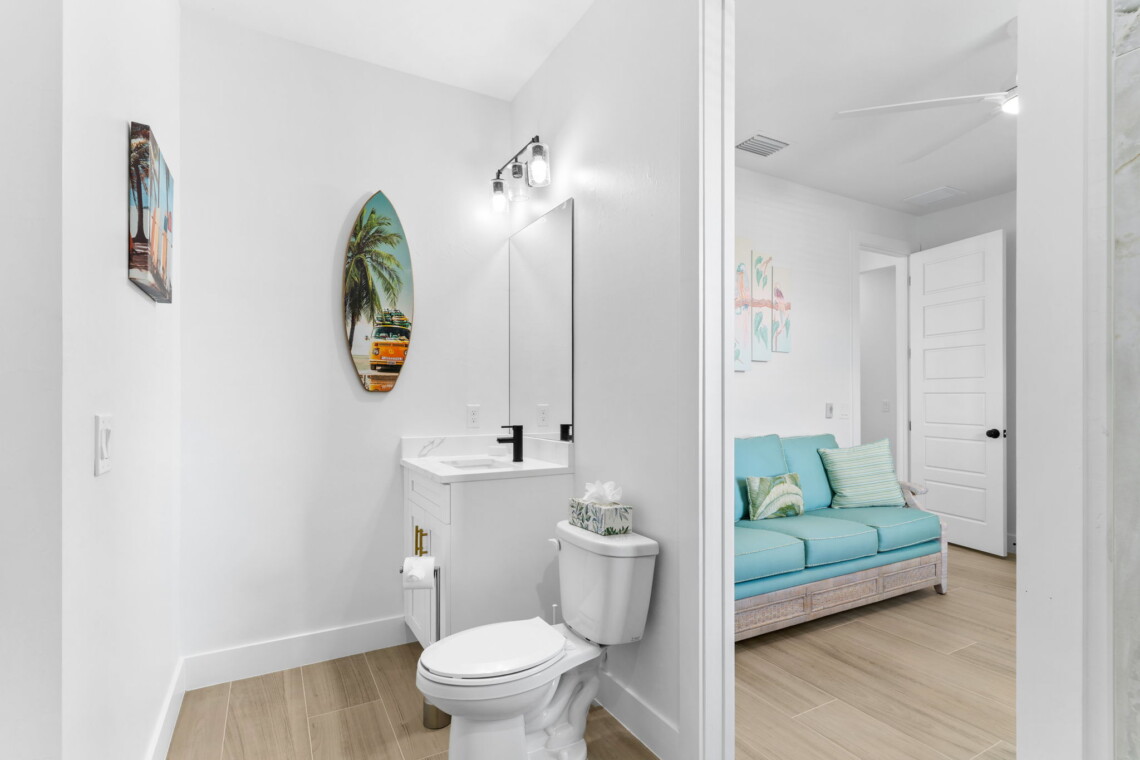 26 web or mls A0105632