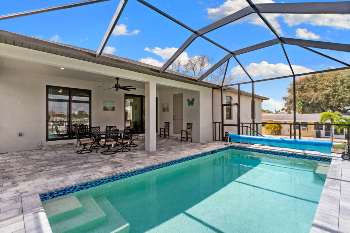 38 web or mls A0105741