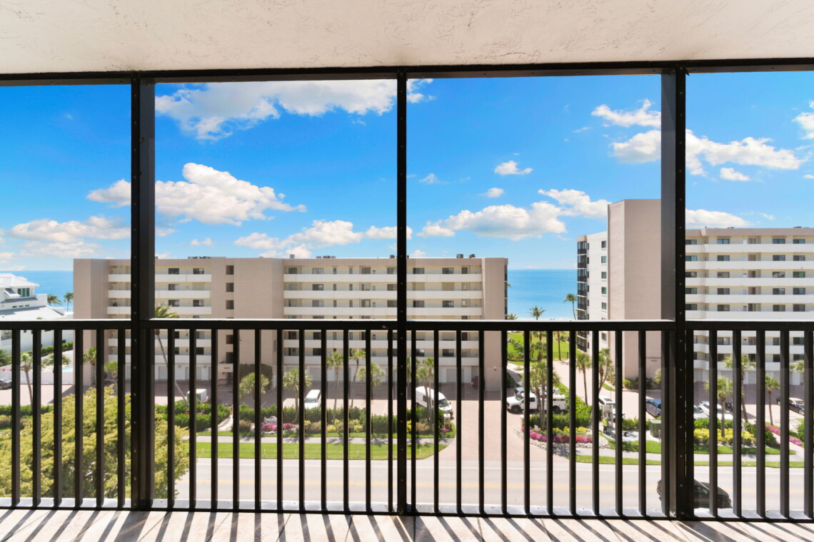 41 web or mls A0104654