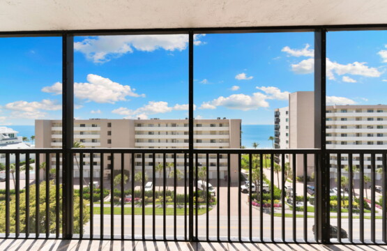 41 web or mls A0104654