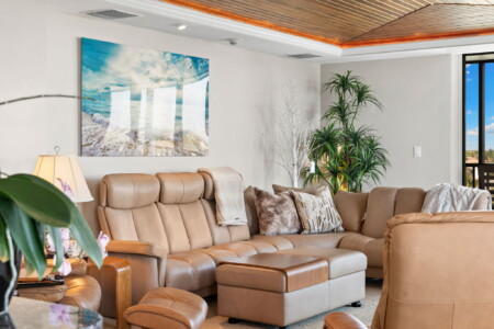 50 web or mls A0104744
