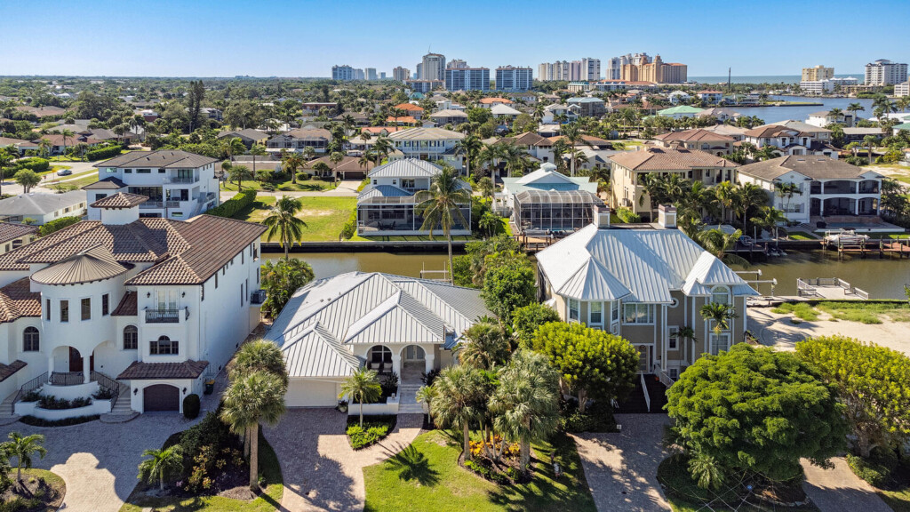 Vanderbilt Naples Kenny Vanderbilt 452 Willet Ave Naples FL 34108 large 001 006 Aerial 1 1500x844 72dpi