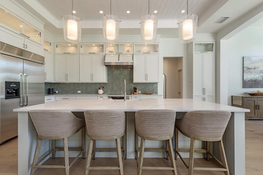 Vanderbilt Naples Kenny Vanderbilt 452 Willet Ave Naples FL 34108 large 010 011 Kitchen 1499x1000 72dpi