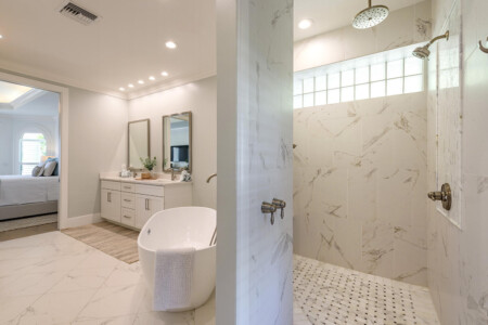 Vanderbilt Naples Kenny Vanderbilt 452 Willet Ave Naples FL 34108 large 014 013 Master Shower 1499x1000 72dpi