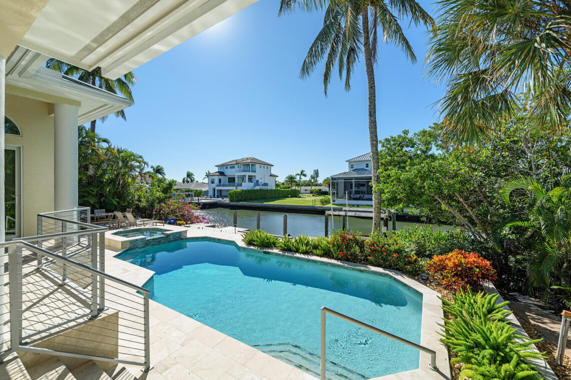 Vanderbilt Naples Kenny Vanderbilt 452 Willet Ave Naples FL 34108 large 021 015 Pool 1499x1000 72dpi