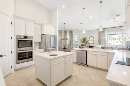 245 2nd St BS 43