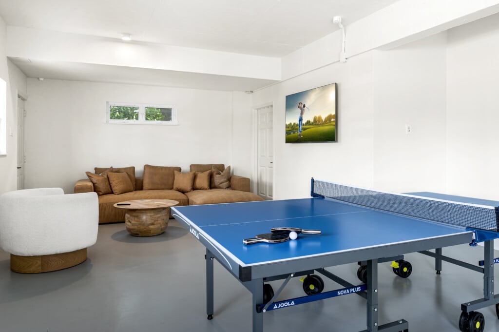 245 2nd St BS 49