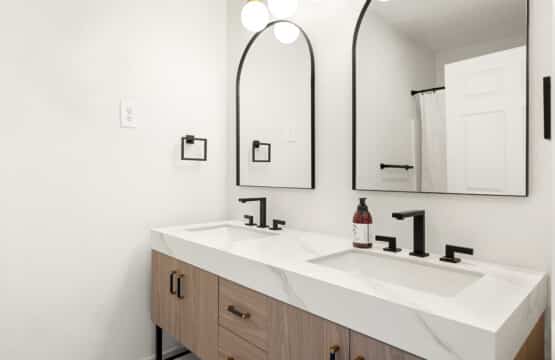 245 2nd St BS 50